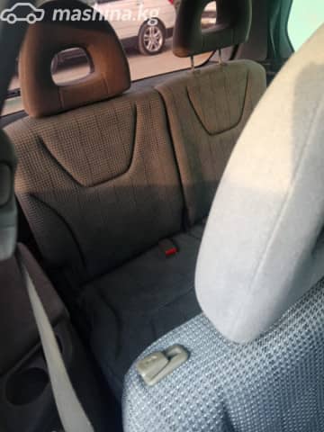 Mitsubishi Space Wagon III 2.4 MT 4WD