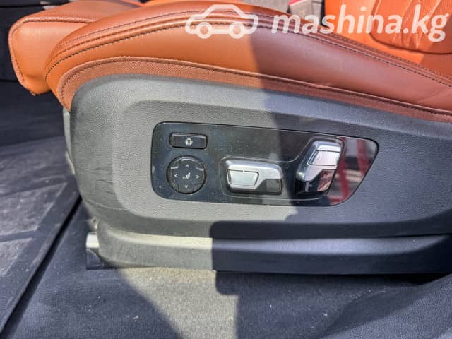 BMW X6 III (G06) Рестайлинг M60i 4.4 AT 4WD