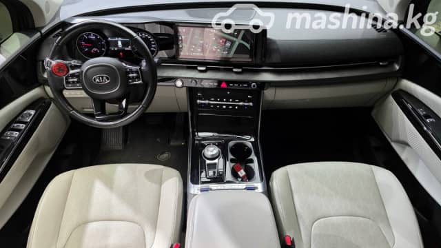 Kia Carnival IV 2.2d AT