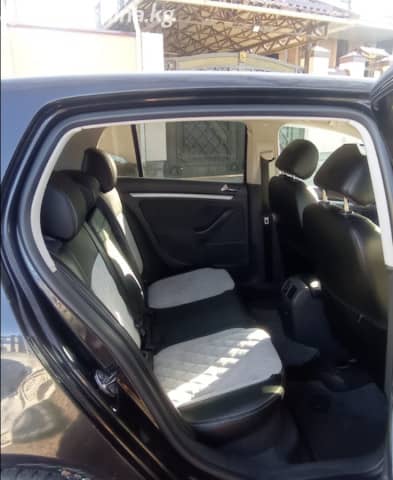 Volkswagen Golf V 2.0 AT