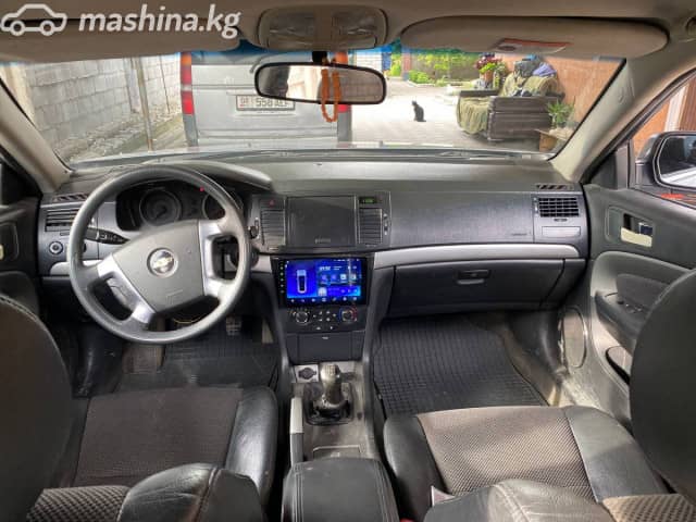 Chevrolet Epica I 2.0 MT