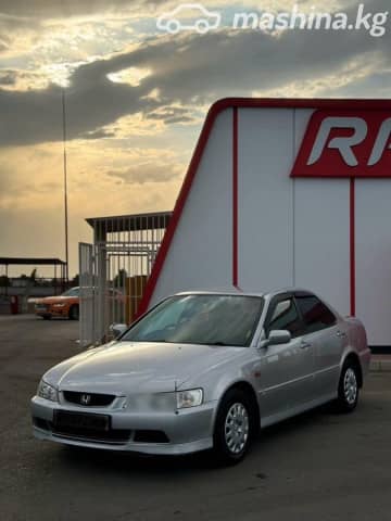 Honda Accord VI 1.8 AT