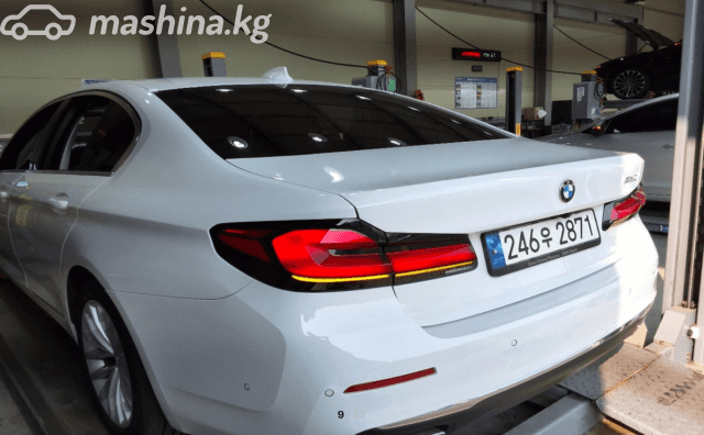 BMW 5 серии VII (G30/G31) Рестайлинг 520i 2.0 AT