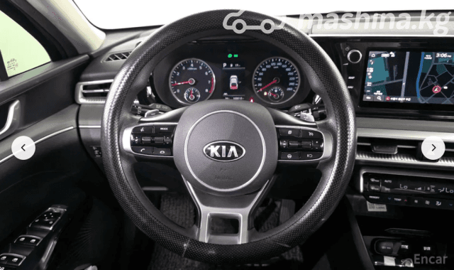Kia K5 III 1.6 AT