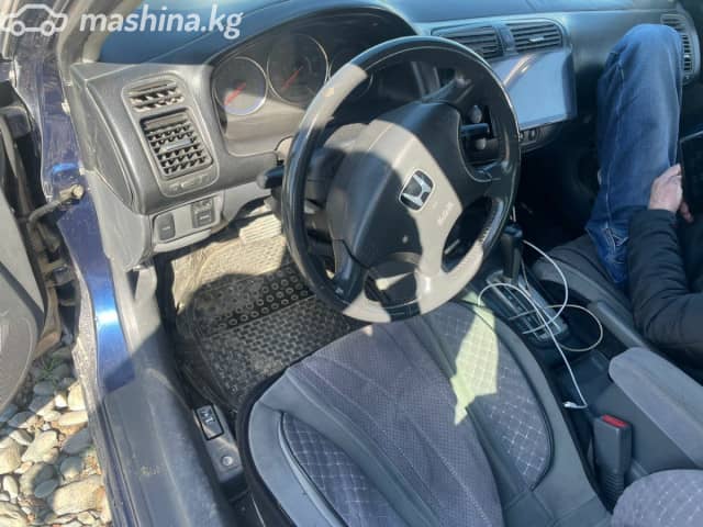Honda Civic VII 1.7 AT