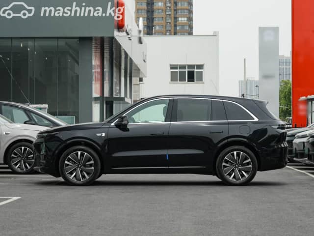 LiXiang L6 1.5hyb AT 4WD
