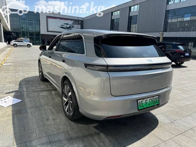 LiXiang L7 Pro 1.5hyb AT 4WD
