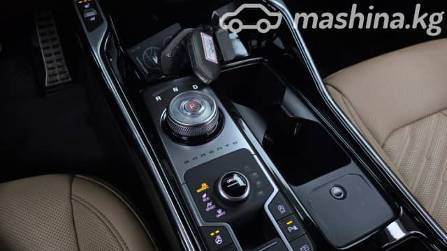 Kia Sorento IV Рестайлинг 2.5 AMT 4WD