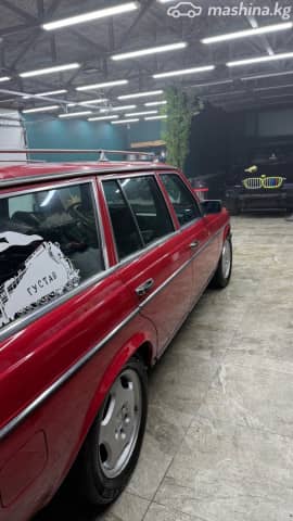 Mercedes-Benz W123 300 3.0d MT