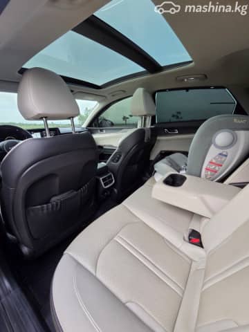 Kia K5 III 2.5 AT