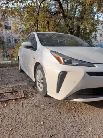 Toyota Prius IV Рестайлинг (XW50) 1.8hyb AT
