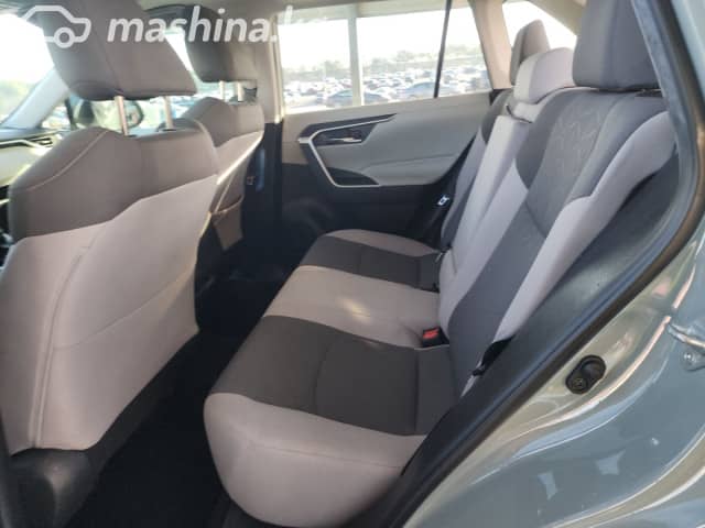 Toyota RAV4 V (XA50) 2.5 AT 4WD