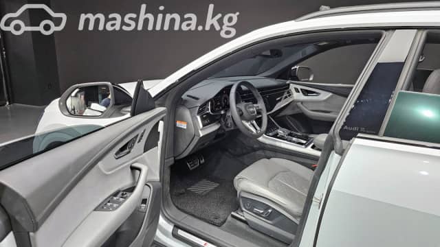 Audi Q8 I (4M) Рестайлинг 55 TFSI 3.0 AT 4WD