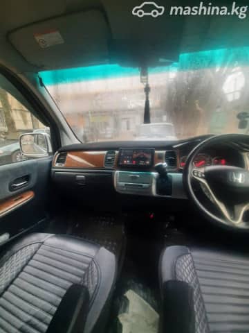 Honda Stepwgn II Рестайлинг 2.0 AT