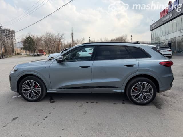 Audi Q5 III 40 TFSI 2.0 AMT 4WD