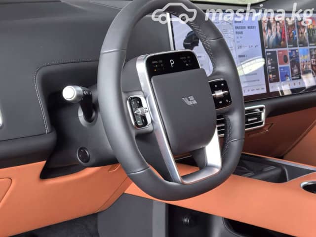 LiXiang L7 Рестайлинг 1.5hyb AT 4WD