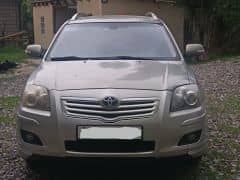 Toyota Avensis II Рестайлинг 1.8 MT