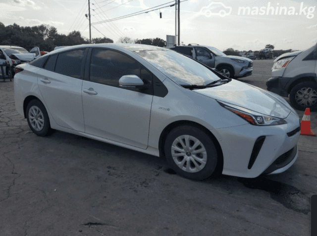 Toyota Prius IV Рестайлинг (XW50) 1.8hyb AT