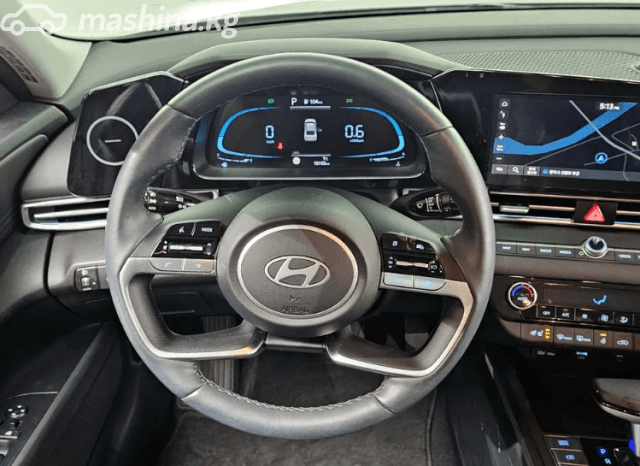 Hyundai Avante VII 1.6 CVT