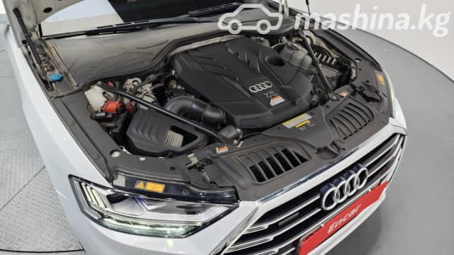 Audi A8 IV (D5) Long 55 TFSI 3.0 AT 4WD