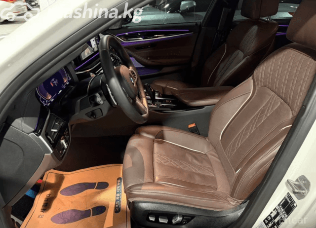 BMW 5 серии VII (G30/G31) Рестайлинг M550i xDrive 4.4 AT 4WD