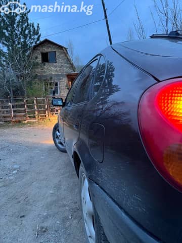 Toyota Corolla VIII (E110) Рестайлинг 1.6 AT