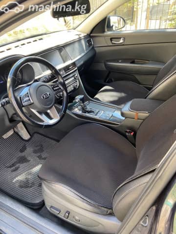 Kia K5 II 2.0 AT