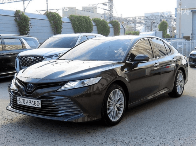 Toyota Camry (Japan) XV70 2.5hyb CVT