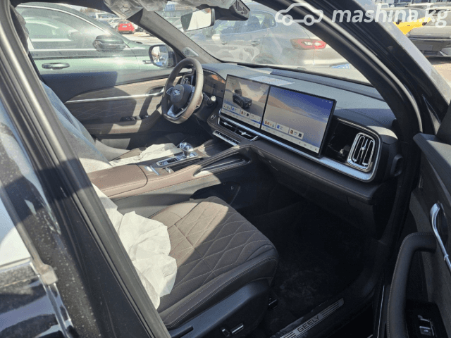 Geely Monjaro I Рестайлинг 2.0 AT 4WD