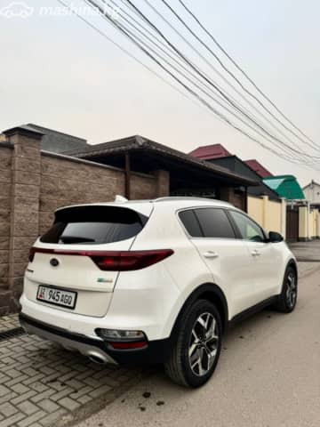 Kia Sportage IV Рестайлинг 2.0d AT