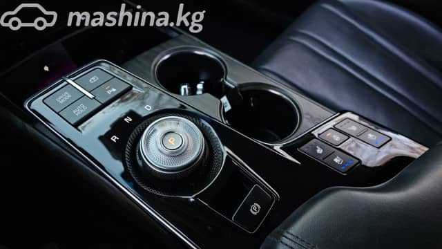 Kia K8 1.6hyb AT