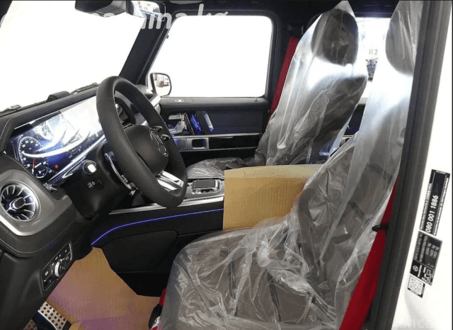 Mercedes-Benz G-Класс AMG II (W465) Рестайлинг 63 AMG 4.0 AT 4WD