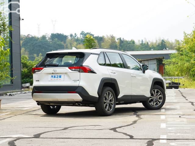 Toyota RAV4 V (XA50) 2.5 AT