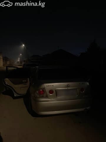 Lexus IS I 200 2.0 AT