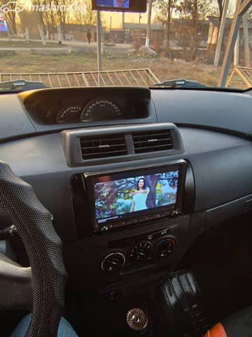 Daihatsu Materia 1.5 MT