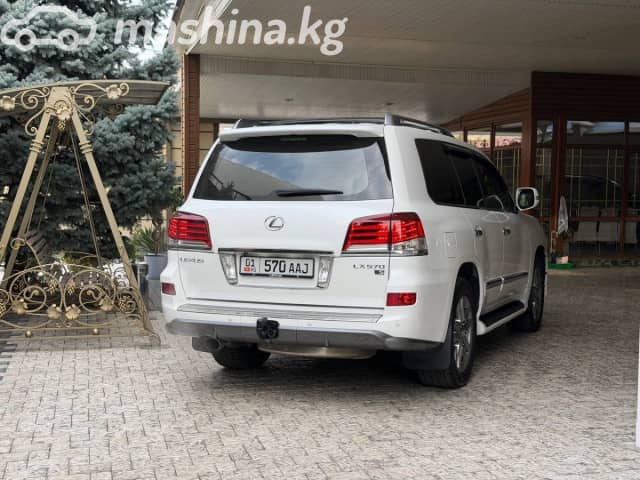 Lexus LX III Рестайлинг 570 5.7 AT 4WD