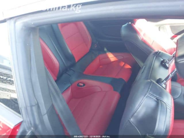 Ford Mustang VI Рестайлинг 2.3 AT