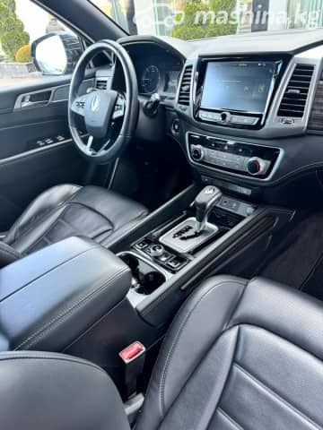 SsangYong Rexton IV Рестайлинг 2.2d AT 4WD
