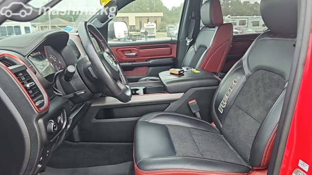 Dodge RAM IV (DS/DJ) 5.7 AT 4WD