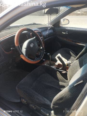 Hyundai Sonata IV (EF) Рестайлинг 2.0 MT