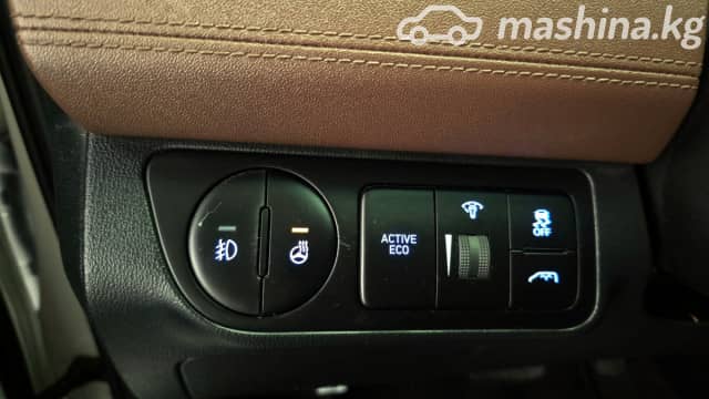 Hyundai Starex (H-1) II Рестайлинг 2 2.5d AT 4WD
