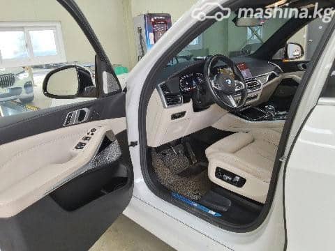 BMW X5 IV (G05/G18) 40i 3.0 AT 4WD
