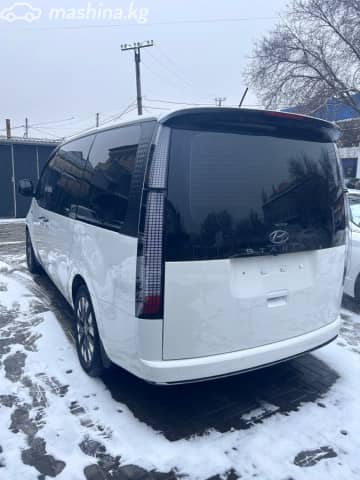 Hyundai Staria 3.5 AT