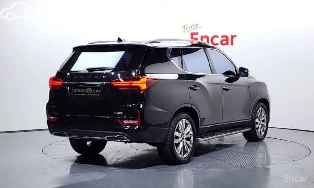 SsangYong Rexton IV Рестайлинг 2.2d AT 4WD