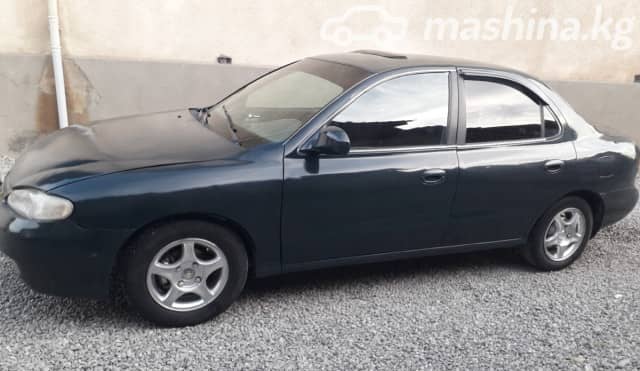 Hyundai Avante II 1.5 MT