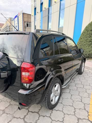 Toyota RAV4 II (XA20) Рестайлинг 2.0 AT 4WD