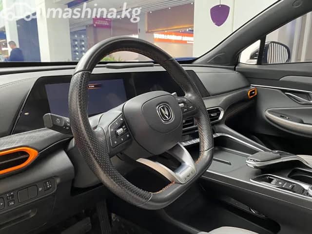 Changan UNI-T I 1.5 AMT