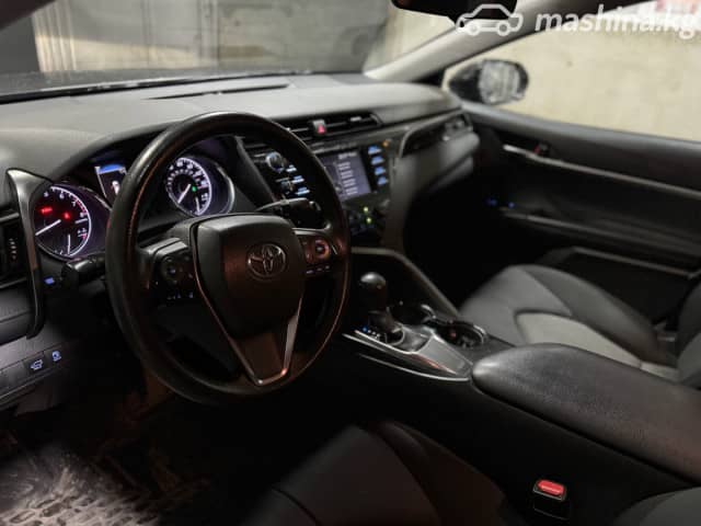 Toyota Camry VIII (XV70) US Market 2.5 AT