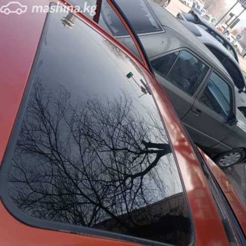 Toyota Corolla XI (E160, E170, E180) Рестайлинг 1 1.8hyb CVT
