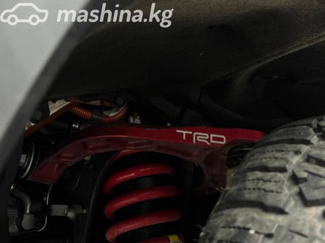 Toyota Sequoia III 3.5hyb AT 4WD